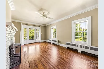 1214 Oakland Street, Hendersonville, NC 28792 - Photo 10