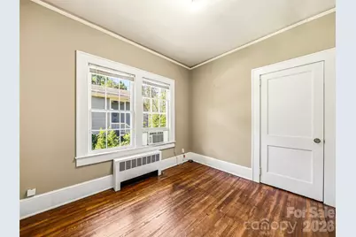 1214 Oakland Street, Hendersonville, NC 28792 - Photo 18
