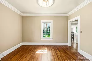 1214 Oakland St, Hendersonville, NC 28792 - Photo 12