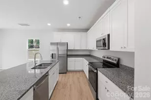 242 Landers Chapel Rd, Lincolnton, NC 28092 - Photo 2