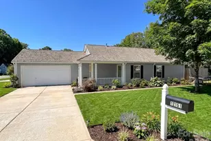 12151 Stewarts Crossing Dr, Charlotte, NC 28215 - Photo 1
