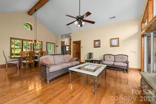 226 Saw Grass Dr, Whittier, NC 28789 - Photo 12
