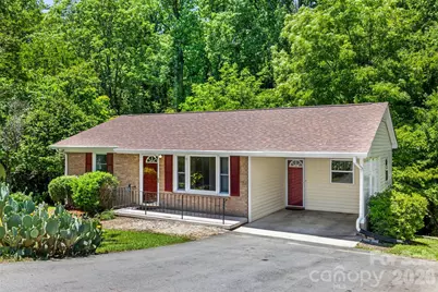 219 Belton Avenue, Mount Holly, NC 28120 - Photo 2