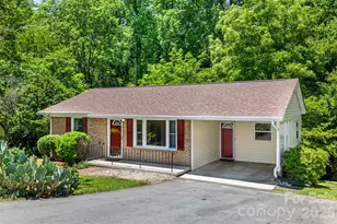219 Belton Ave, Mount Holly, NC 28120 - Photo 2
