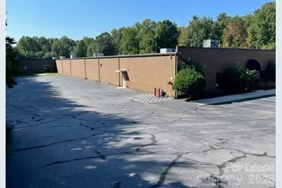 1211 Keisler Road SE, Conover, NC 28613 - Photo 2
