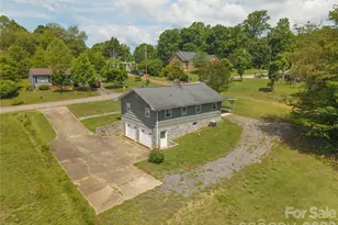 122 Whitley Rd, Morganton, NC 28655 - Photo 6