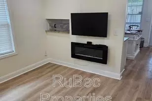 1813 Brewton Dr, Charlotte, NC 28206 - Photo 2