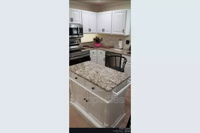 1813 Brewton Drive, Charlotte, NC 28206 - Photo 4