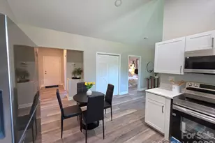 1105 8th St, Statesville, NC 28677 - Photo 10