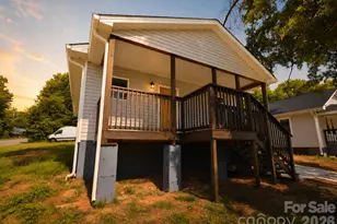 1105 8th St, Statesville, NC 28677 - Photo 20