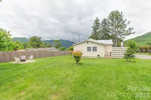 50 Hutchins Rd, Black Mountain, NC 28711 - Photo 18