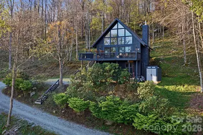 429 Green Cove Road, Sugar Mountain, NC 28604 - Photo 4