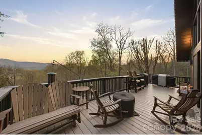 429 Green Cove Road, Sugar Mountain, NC 28604 - Photo 8