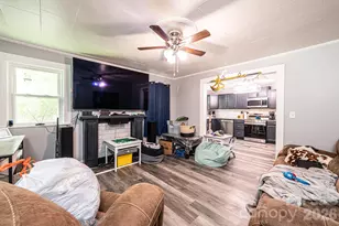 224 Broadway St NW, Lenoir, NC 28645 - Photo 14