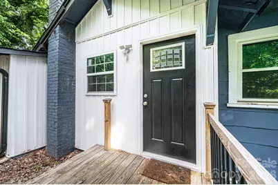 224 Broadway Street NW, Lenoir, NC 28645 - Photo 6