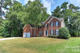 10496 Gunnison Ln, Charlotte, NC 28277 - Photo 2