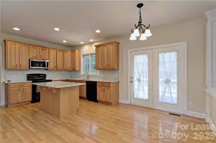 10496 Gunnison Ln, Charlotte, NC 28277 - Photo 8