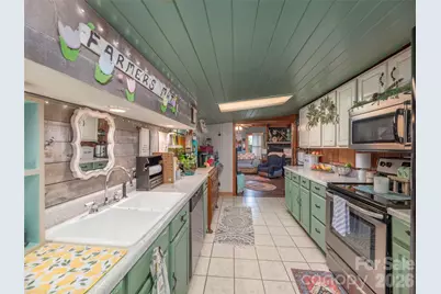 337 Hamer Avenue, Waynesville, NC 28786 - Photo 8