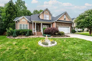 1718 30th Ave Pl NE, Hickory, NC 28601 - Photo 1