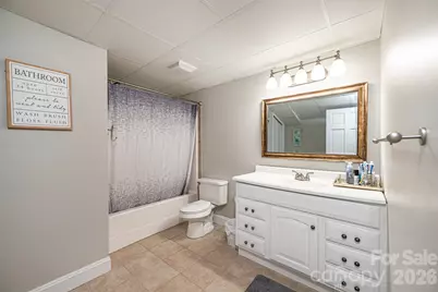 1718 30th Avenue Place NE, Hickory, NC 28601 - Photo 42