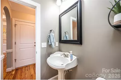 1718 30th Avenue Place NE, Hickory, NC 28601 - Photo 10