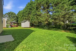 1135 Stonehenge Ln, Charlotte, NC 28216 - Photo 26