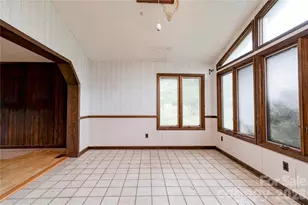 3016 Longwood Dr, Shelby, NC 28152 - Photo 6
