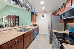 65 Foxden Dr, Fletcher, NC 28732 - Photo 6