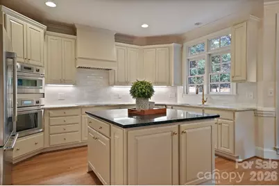 10917 Lederer Avenue, Charlotte, NC 28277 - Photo 22