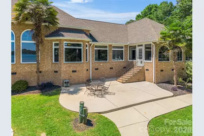 5100 Lake Wylie Road, Lake Wylie, SC 29710 - Photo 10
