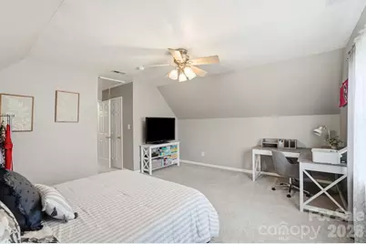 117 Heathrow Lane, Statesville, NC 28677 - Photo 34