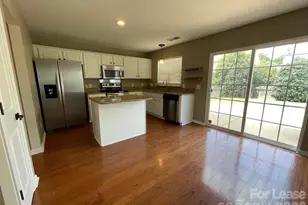 9204 Bellegarde Dr, Charlotte, NC 28277 - Photo 6