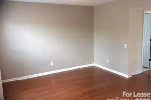 9204 Bellegarde Dr, Charlotte, NC 28277 - Photo 4