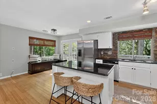 7611 Robin Crest Rd, Charlotte, NC 28226 - Photo 18