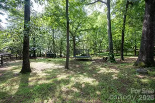 7611 Robin Crest Rd, Charlotte, NC 28226 - Photo 46