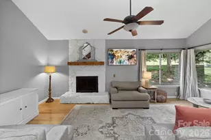 7611 Robin Crest Rd, Charlotte, NC 28226 - Photo 8