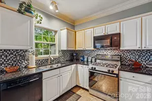 3429 Turtle Cross Ln, Charlotte, NC 28269 - Photo 14