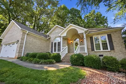 1506 Village Court, Gastonia, NC 28054 - Photo 4