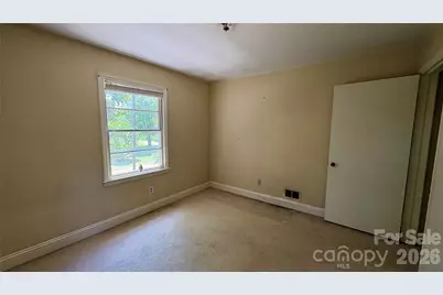 150 31st Avenue NW, Hickory, NC 28601 - Photo 42