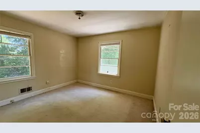150 31st Avenue NW, Hickory, NC 28601 - Photo 38