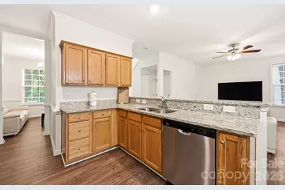 4902 Windchase Lane, Charlotte, NC 28269 - Photo 10