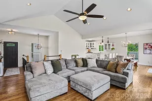 1380 Saddle Dr, York, SC 29745 - Photo 8