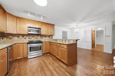 1085 19th Avenue Place NW, Hickory, NC 28601 - Photo 16