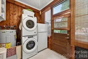 2225 Ashley Rd, Charlotte, NC 28208 - Photo 8