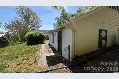132 Haynes Street, Hendersonville, NC 28791 - Photo 34