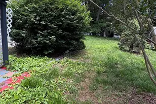 132 Haynes St, Hendersonville, NC 28791 - Photo 38