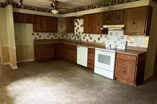 132 Haynes St, Hendersonville, NC 28791 - Photo 10