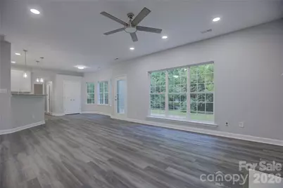 520 Grantham Lane, Charlotte, NC 28262 - Photo 8