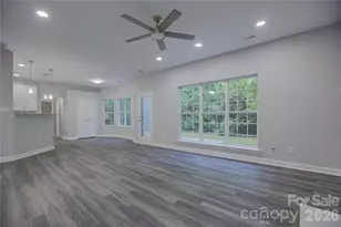 520 Grantham Ln, Charlotte, NC 28262 - Photo 8