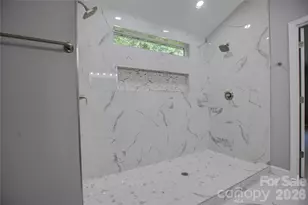 520 Grantham Ln, Charlotte, NC 28262 - Photo 22